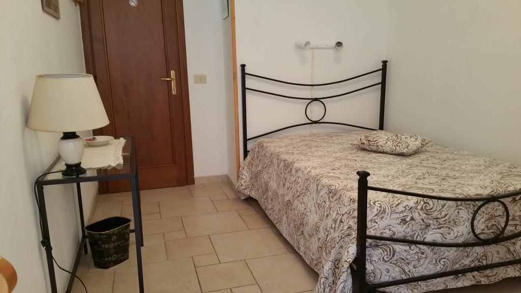 Bella Roma Domus Panzió Szoba fotó